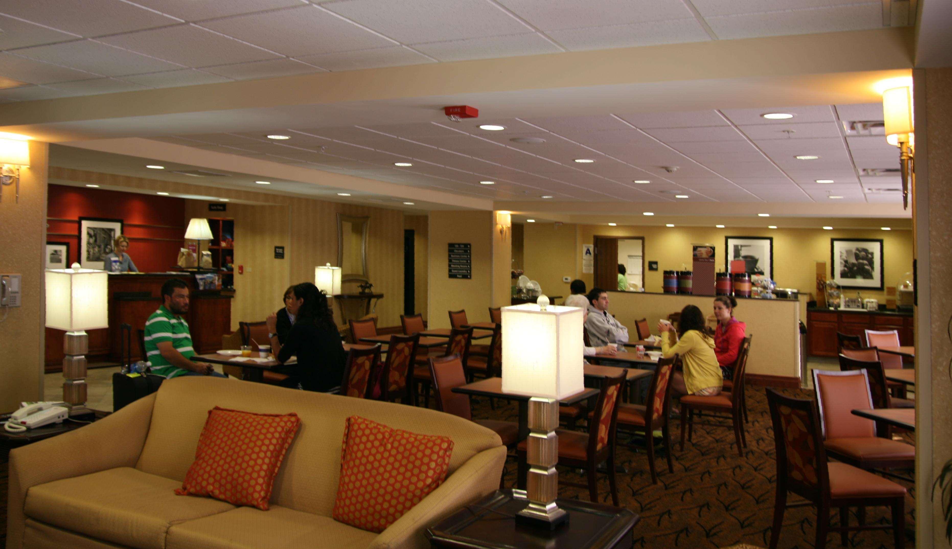 Hampton Inn Norco/Corona Restaurant photo